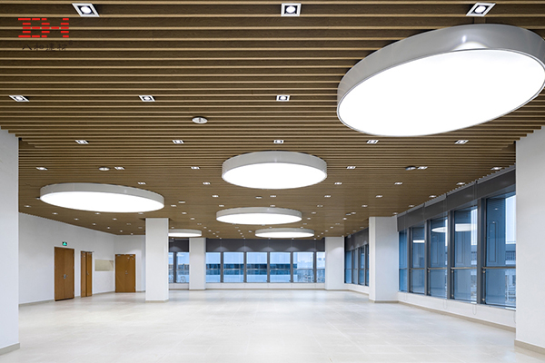 港珠澳大橋珠海口岸大樓室內