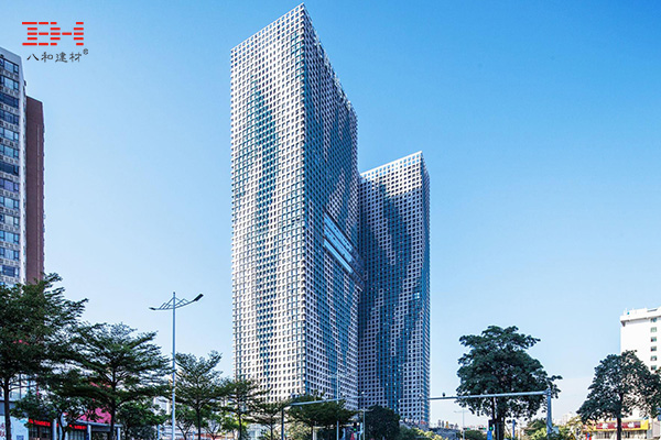 方孔鋁單板做成的二維碼立面，佛山兆陽O3大廈的創意外表
